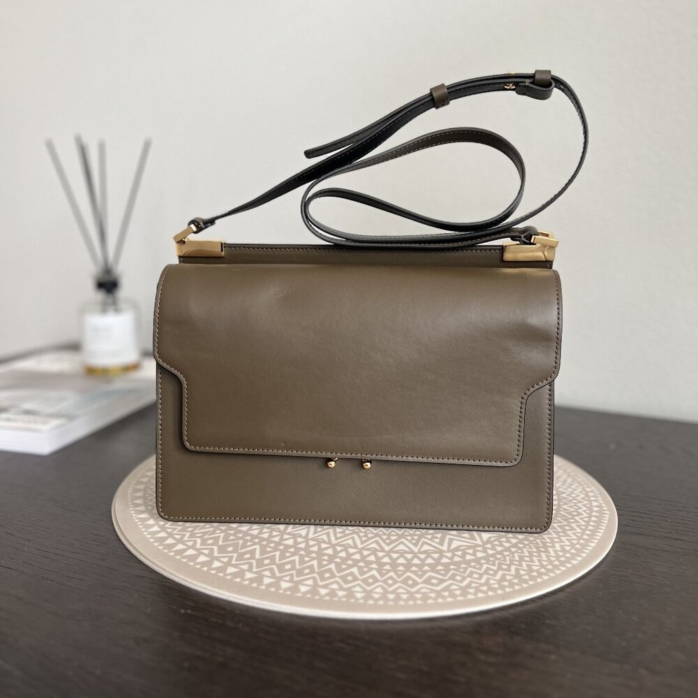 NWT–Slightly Imperfect] Marni Trunk Slim Shoulder Bag Brown🤎